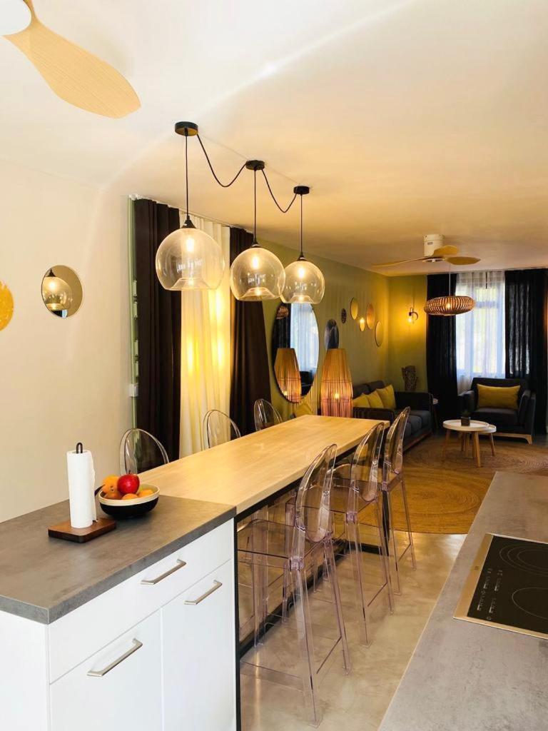 Sweet Beach Apt-Pool, Terrace, Ground Floor, Few Steps From Beach! Flic-en-Flacq Kültér fotó